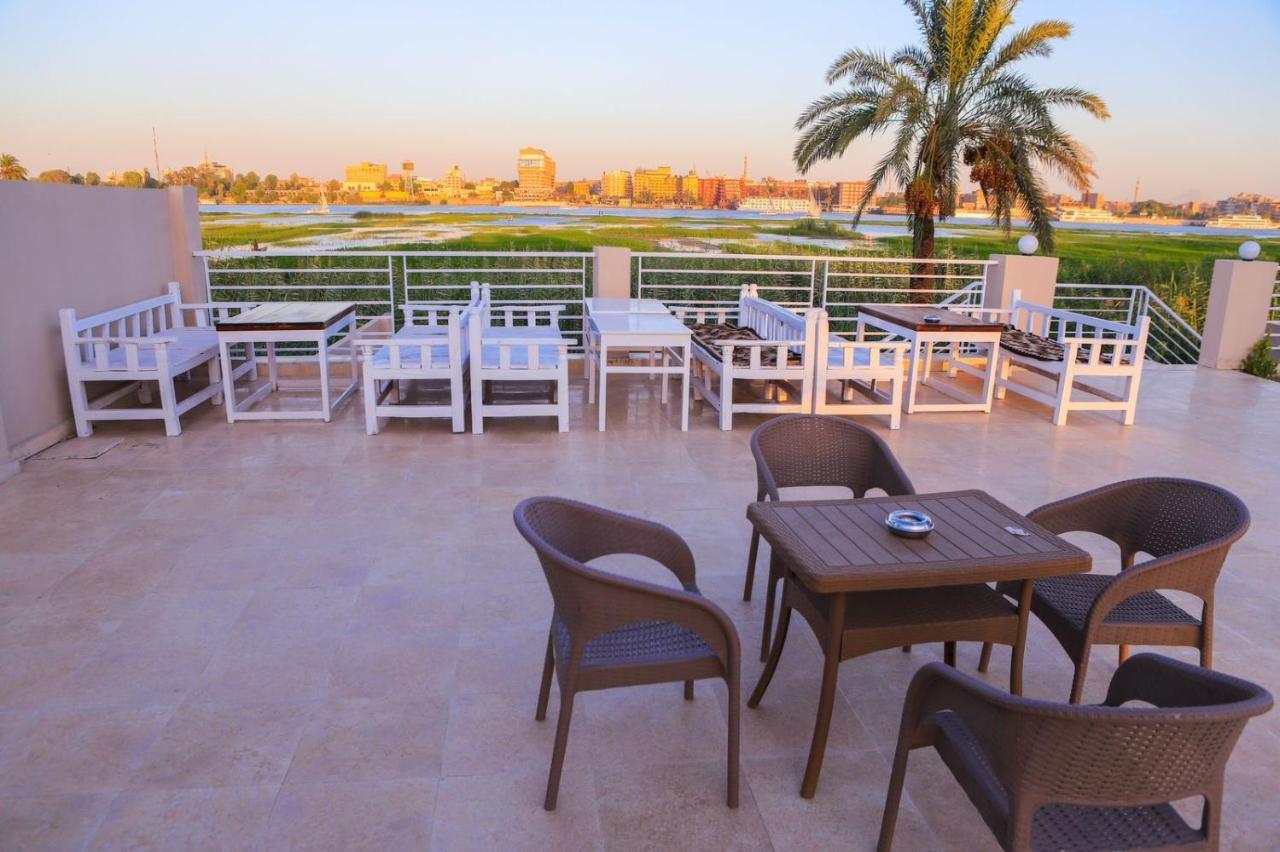 Royal Nile Villa - Pool View Apartment 1 Luxor Eksteriør bilde